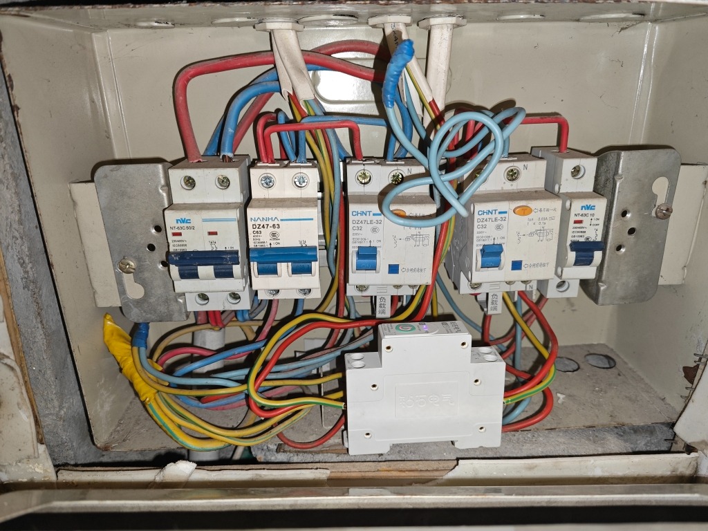 c12c7092 a0ca 460d 8bc8 cbe917c4