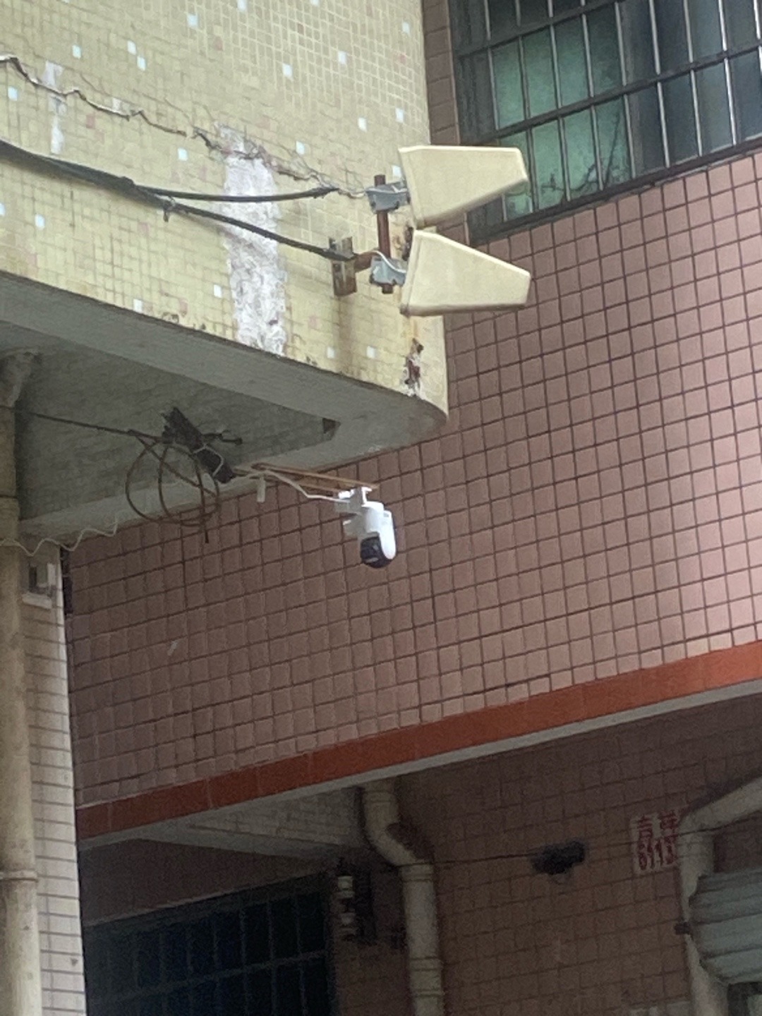 3253bca3 d6d5 41b2 a7d8 cc5a51ee