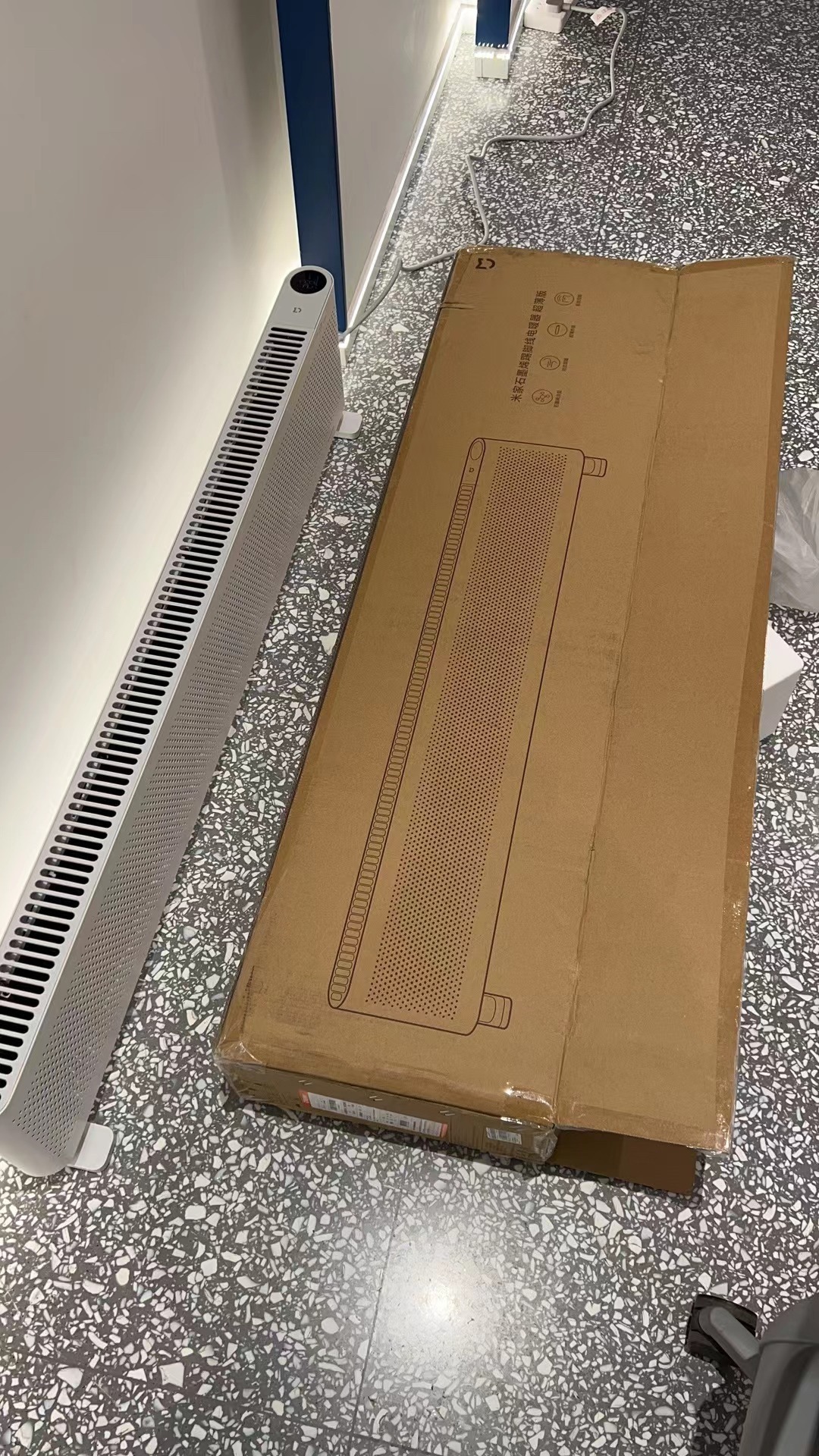 aa7d2e7f 2150 4101 a459 403bb33b