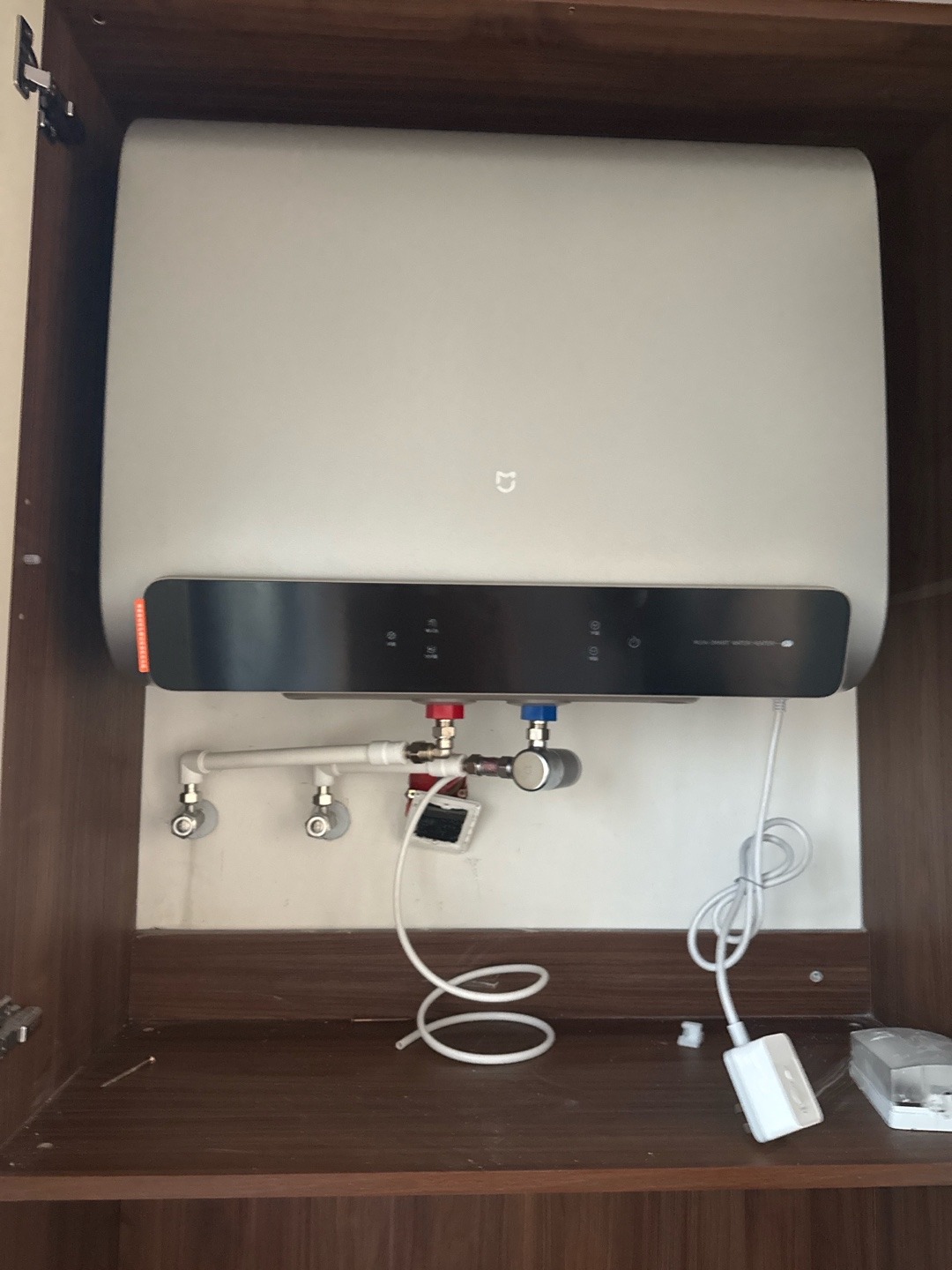 a5bcdac6 dc46 4d28 82de 25065a86